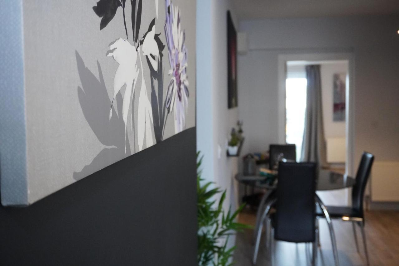 Vip Church Street Apartment Портадаун Екстериор снимка